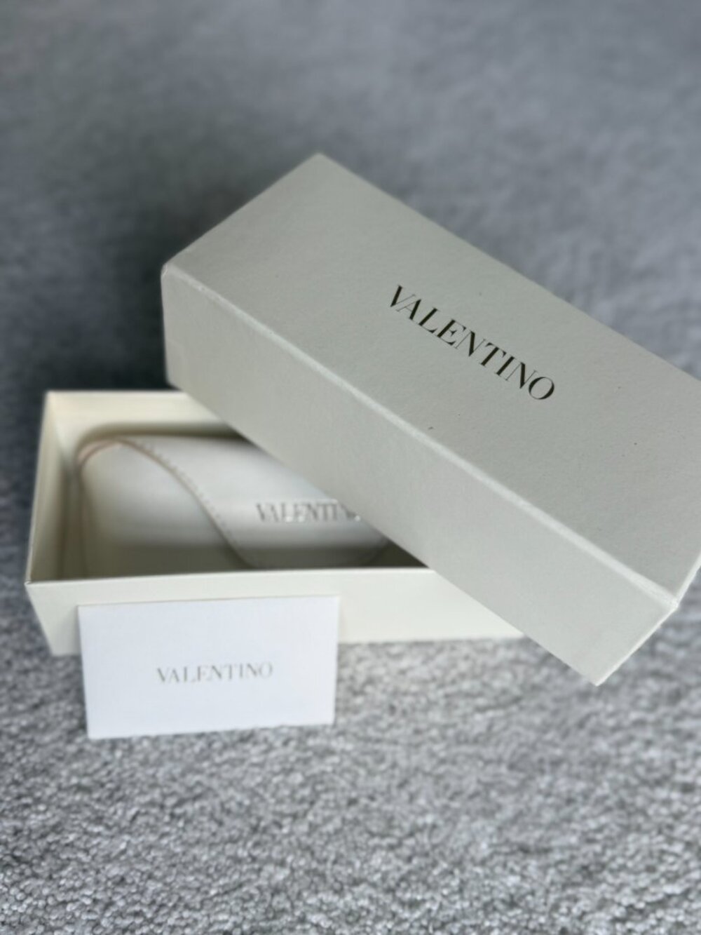 Valentino Rock Stud Sunglasses with case and box MSRP $515 - Picture 11 of 11